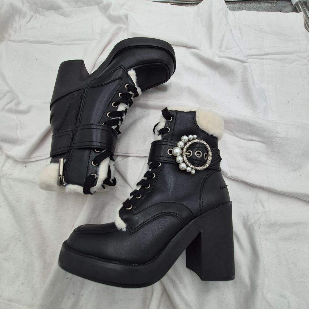 NEW Karl Lagerfeld Paris Women Leather Dottie Embellished Buckle Booties sz 6.5
